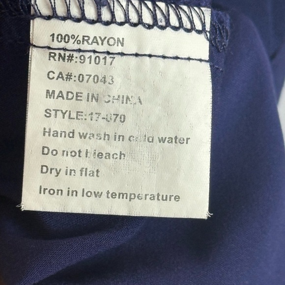 Luna Moon Dragonfly Embroidered Blue Button Down Tunic Size Large - Picture 10 of 12